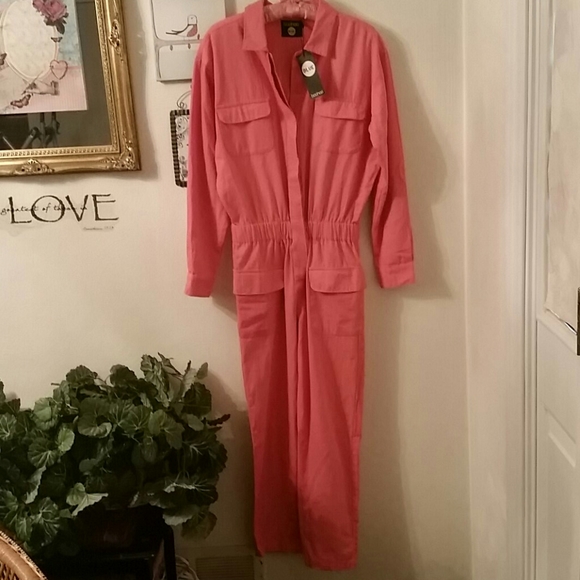 boohoo pink boiler suit